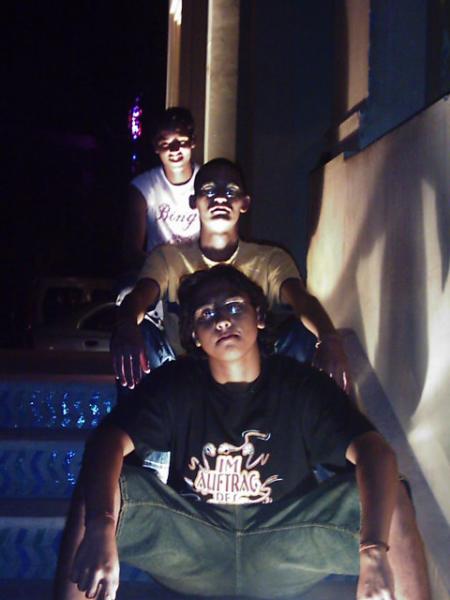 les trois skateur